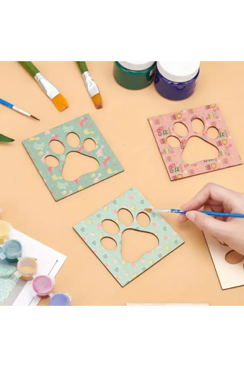 Drewniana Tabliczka Łapa 10 cm – Zestaw 10 sztuk Ozdoby DIY Zwierzęta Dekoracje ze Sklejki